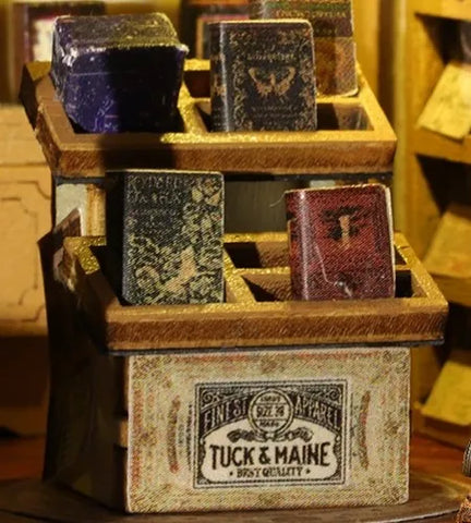 Miniatur Haus - Twilight Book City Gesamtansicht mit detaillierter Szenerie