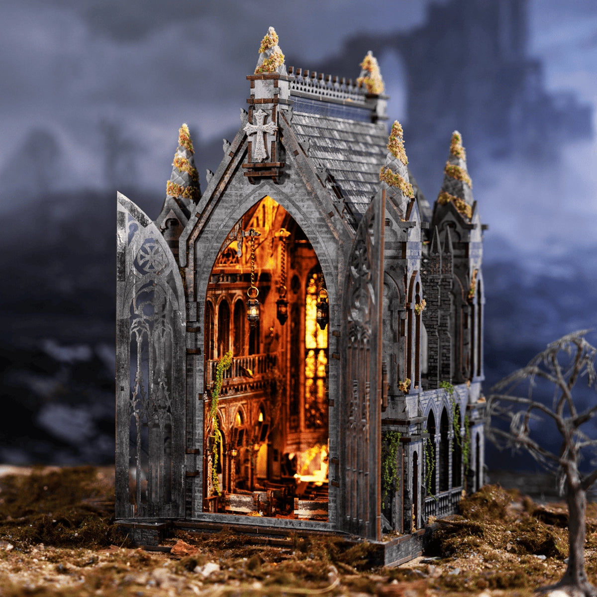 Abandoned Gothic Church tra i libri come alta miniatura gotica