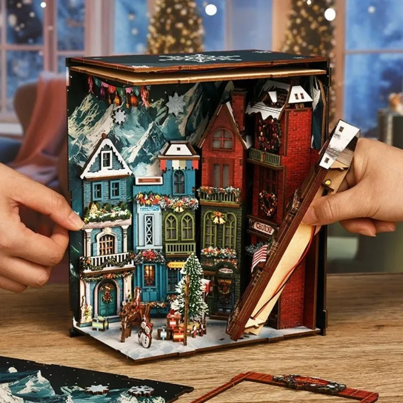 Detailansicht des Book Nook - Christmas Street Corner mit präzise geschnittenen Holzteilen aus hochwertigem Material