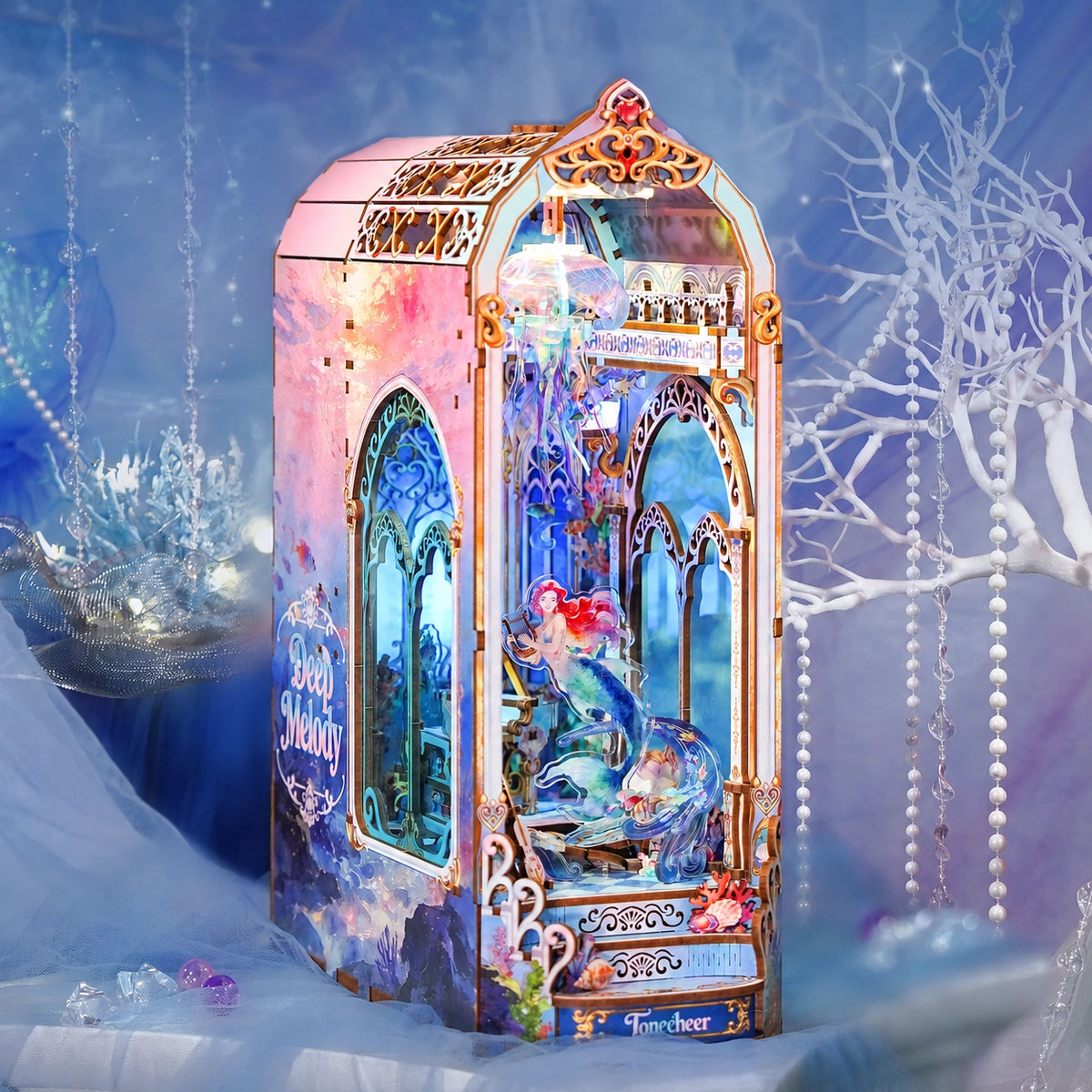 Book nook Deep Melody con sirena, arpa, pianoforte e mondo sottomarino