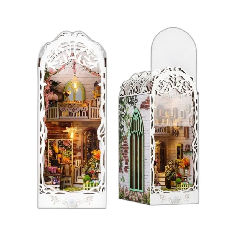 Book Nook - Flower House mit Staubschutz und langlebigem Design