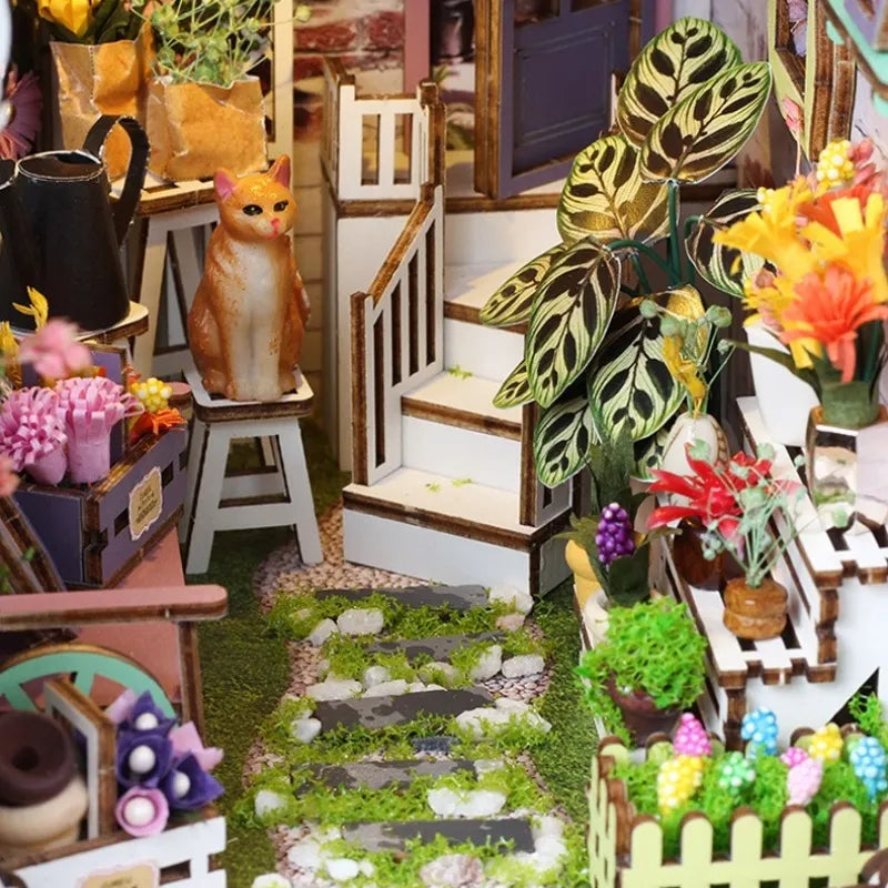 Detailansicht eines dekorativen Elements im Book Nook - Flower House mit feinen Details