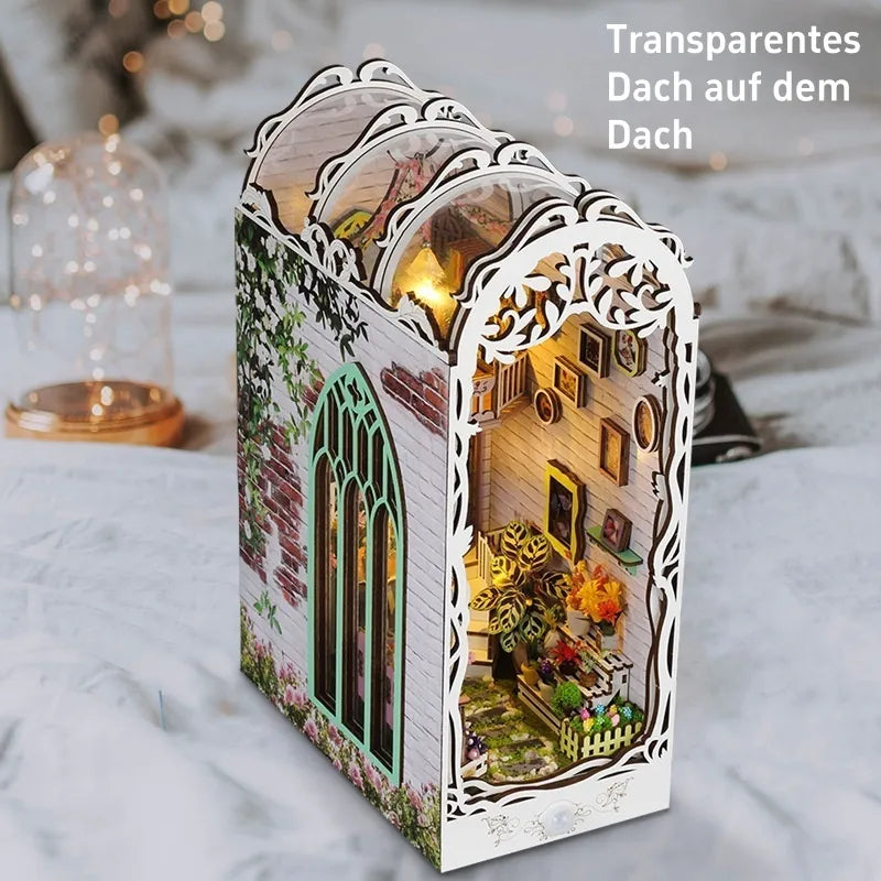 Book Nook - Flower House mit Staubschutz und langlebigem Design