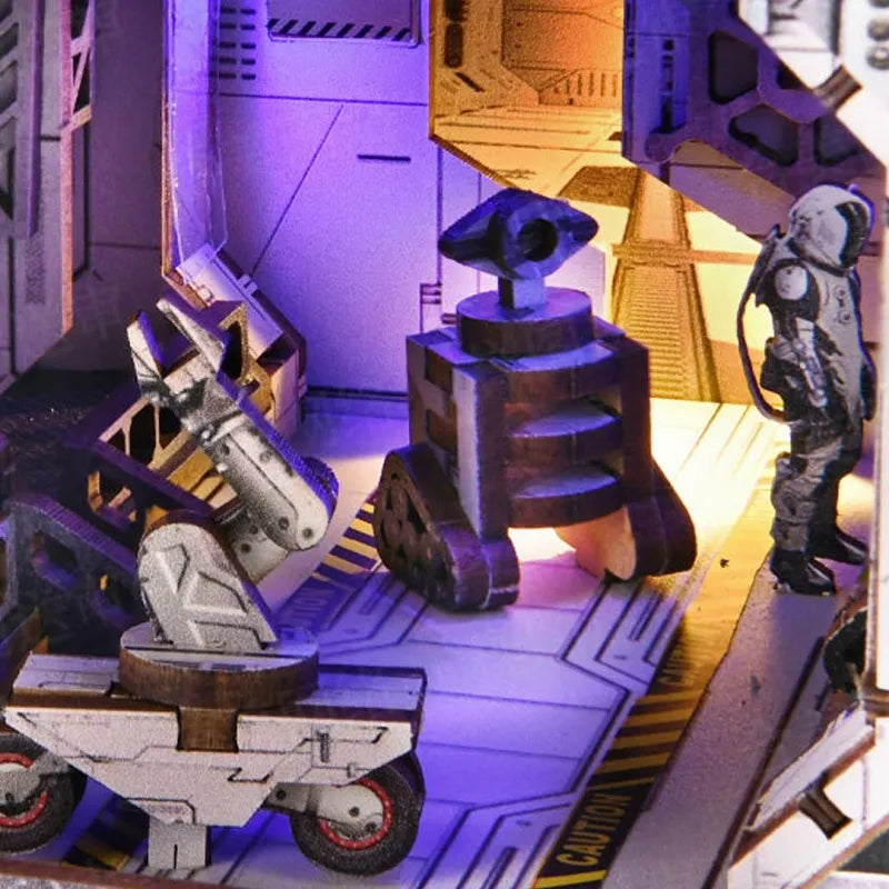 Detailansicht eines dekorativen Elements im Book Nook - Interstellar Home mit feinen Details