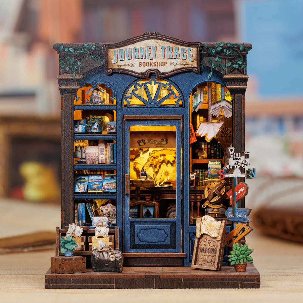 Book Nook Kit | Journey Trace Bookshop Gesamtansicht mit detaillierter Szenerie