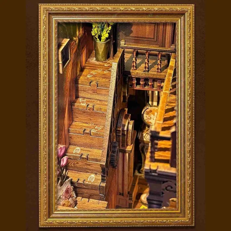 Detailansicht eines dekorativen Elements im Book Nook - Key Tracking mit feinen Details