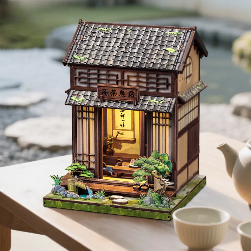 Seitliche Ansicht des Book Nook - Kirishima Cha-an mit gut sichtbaren Elementen