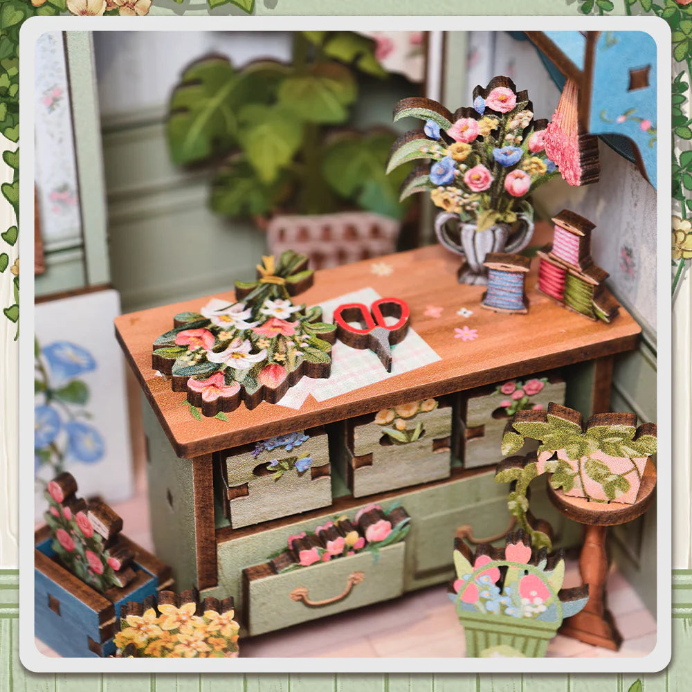 Detailansicht eines dekorativen Elements im Book Nook Kit | Champs-Élysées Florist mit feinen Details