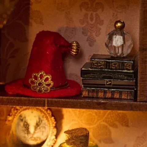 Nahaufnahme des Book Nook - Magic Research Society mit reichhaltigen Details