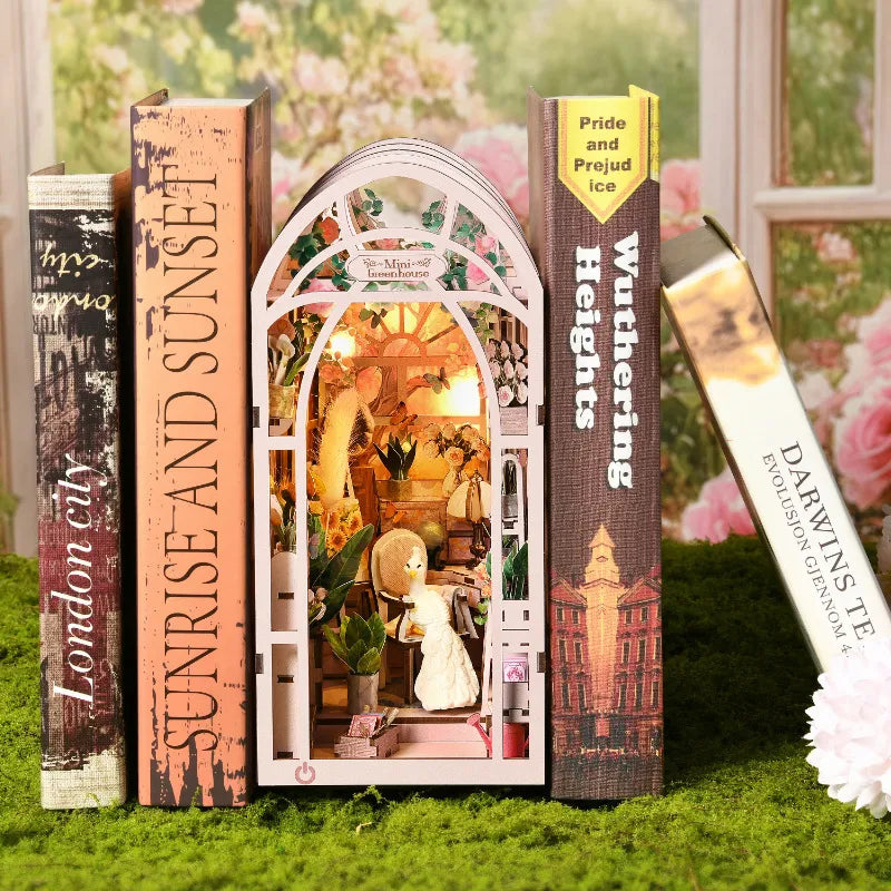 Book Nook - Mini Greenhouse Flower Room Vorderansicht mit detaillierter Architektur
