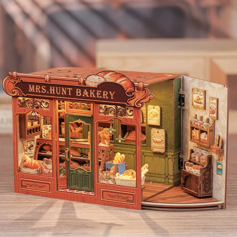 Seitliche Ansicht des Book Nook - Mrs.Hunt Bakery mit gut sichtbaren Elementen