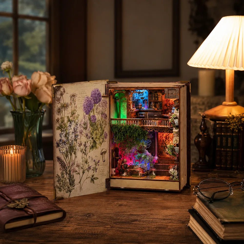 Book Nook - Potion-Making Edition