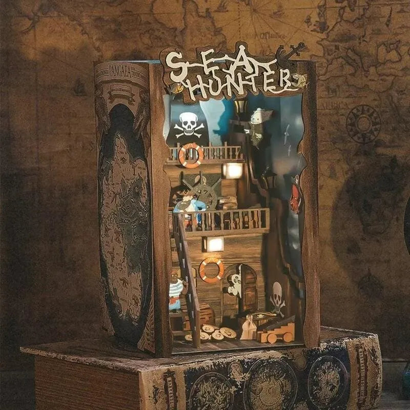 Booknook - Sea Hunter
