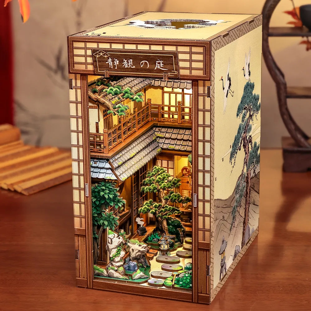 Book Nook Japan - Serene Courtyard