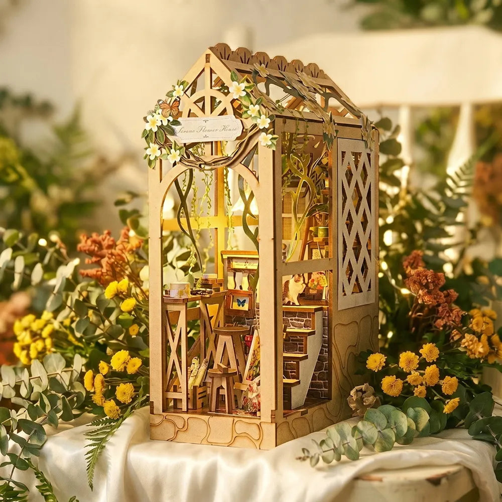 Book Nook - Serene Flower House