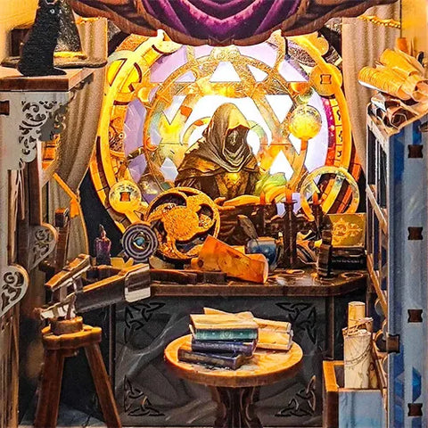 Booknook - Star Map Secrets Gesamtansicht mit detaillierter Szenerie