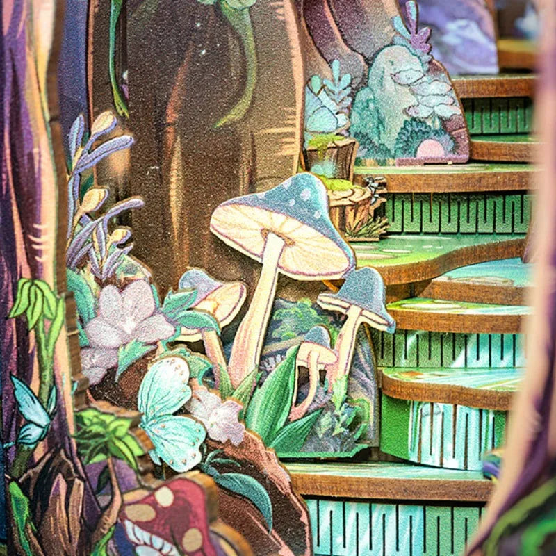 Detailansicht eines dekorativen Elements im Book Nook - The Grace of The Forest mit feinen Details