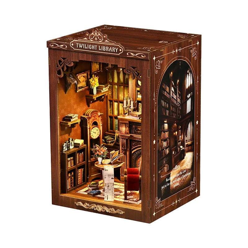 Book Nook - Twilight Library Gesamtansicht mit präzise geschnittenen Holzteilen und hochwertiger Verarbeitung