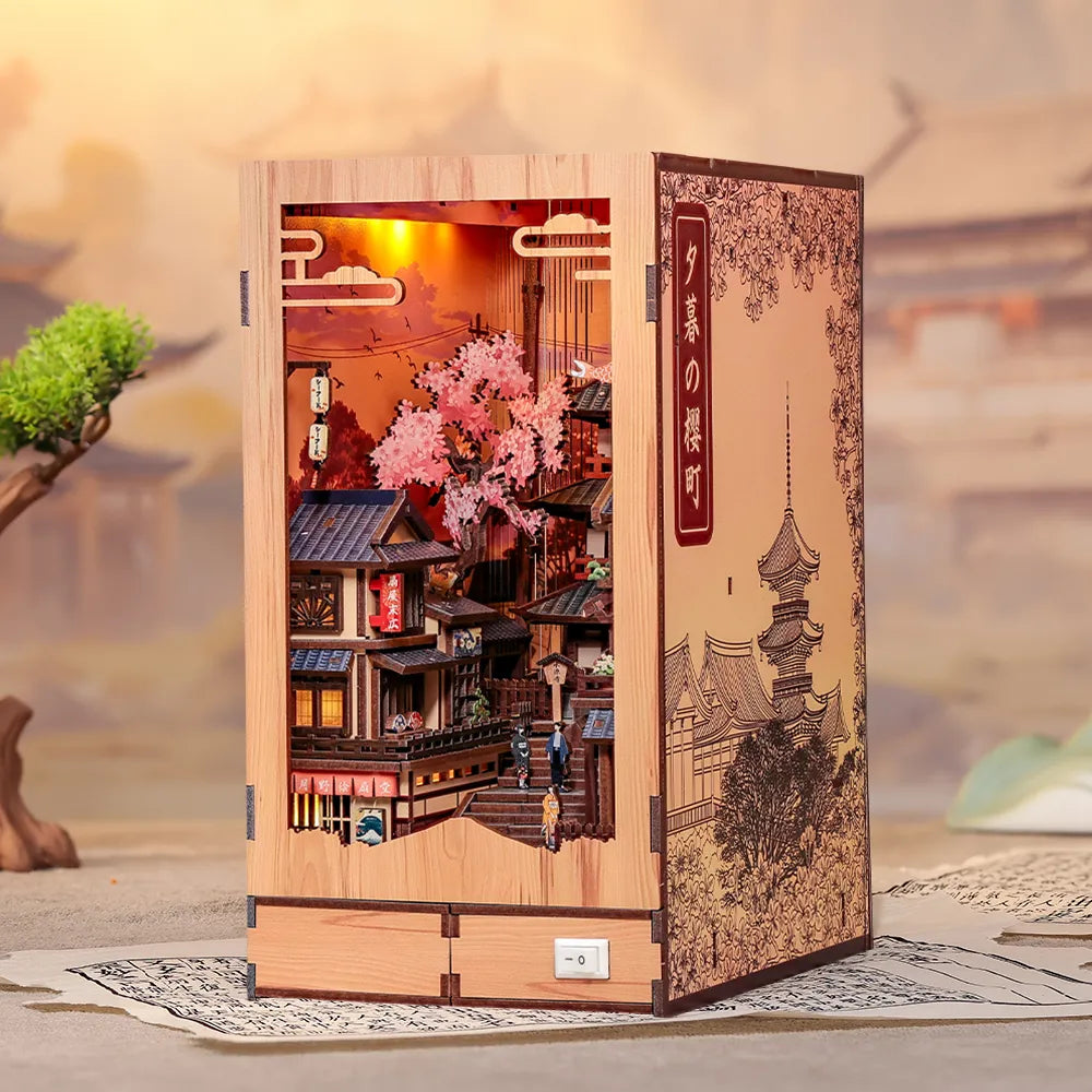 Book Nook Japan - Twilight Sakura Path