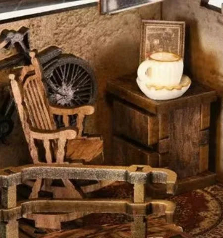 Detailansicht eines dekorativen Elements im Book Nook - Uncle Peter’s Warehouse mit feinen Details