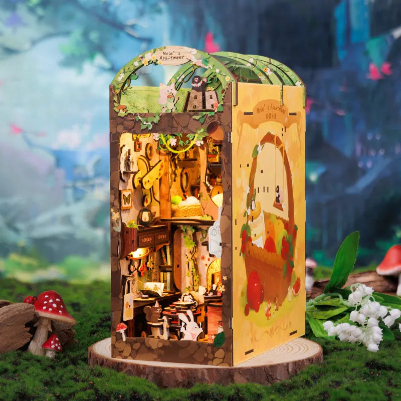 Seitliche Ansicht des Book Nooks - Mole's Apartment mit gut sichtbaren Elementen
