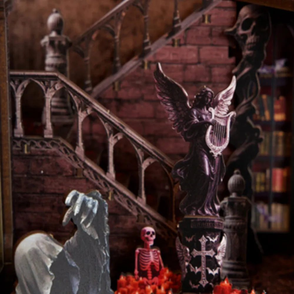 Nahaufnahme des Booknook - Dark Family mit reichhaltigen Details