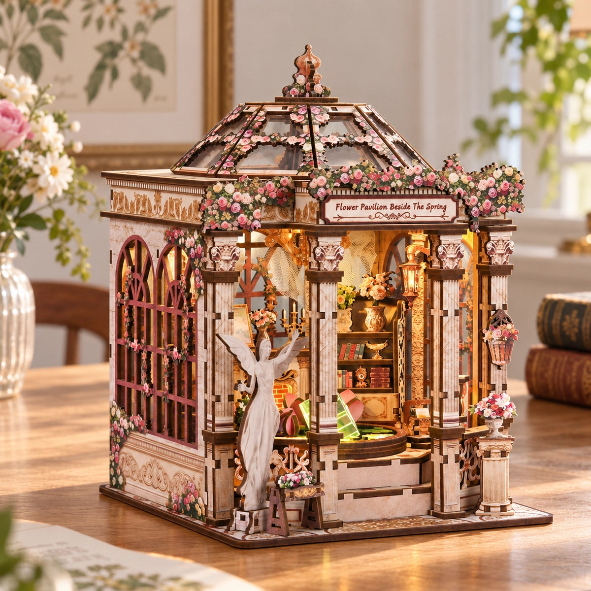 Flower Pavilion Beside The Spring – Schräge Frontansicht mit Blumendach und verzierten Säulen