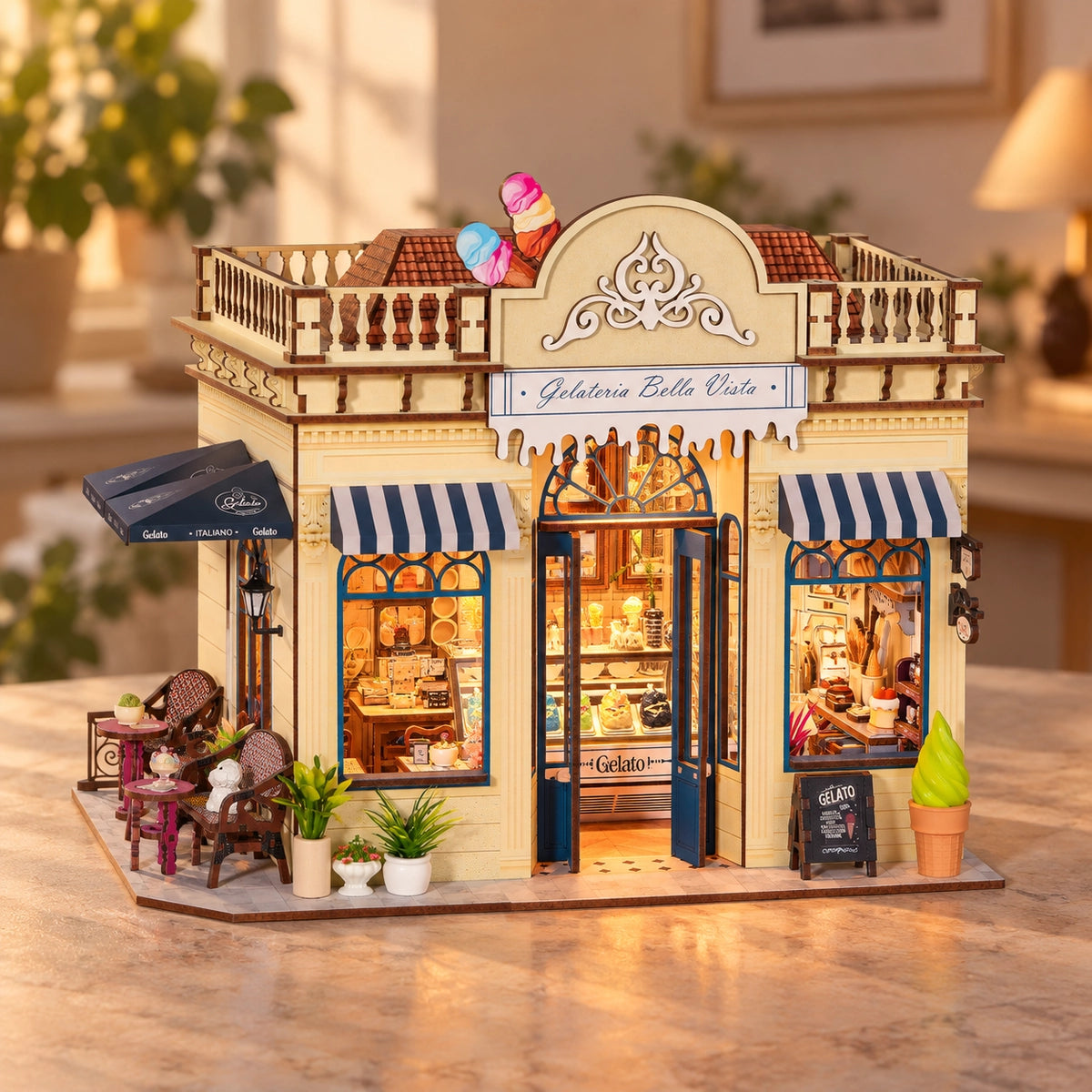 Gelateria Bella Vista als beleuchtetes Schaustück