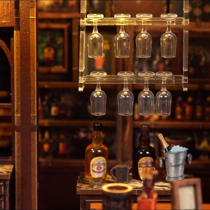 Video laden: Miniatur Haus Bausatz - Corner Tavern