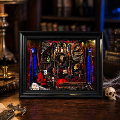 Count Dracula completato, vista frontale del diorama gotico nella cornice nera