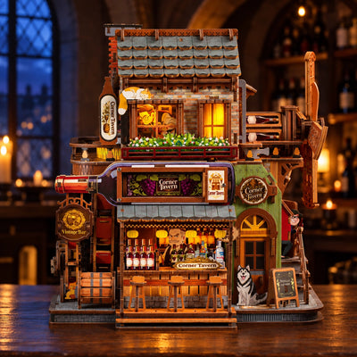 Beleuchtete Corner Tavern mit warmen Fenstern und Barlicht