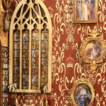 Detailansicht eines dekorativen Elements im Book Nook - Covenant Church mit feinen Details