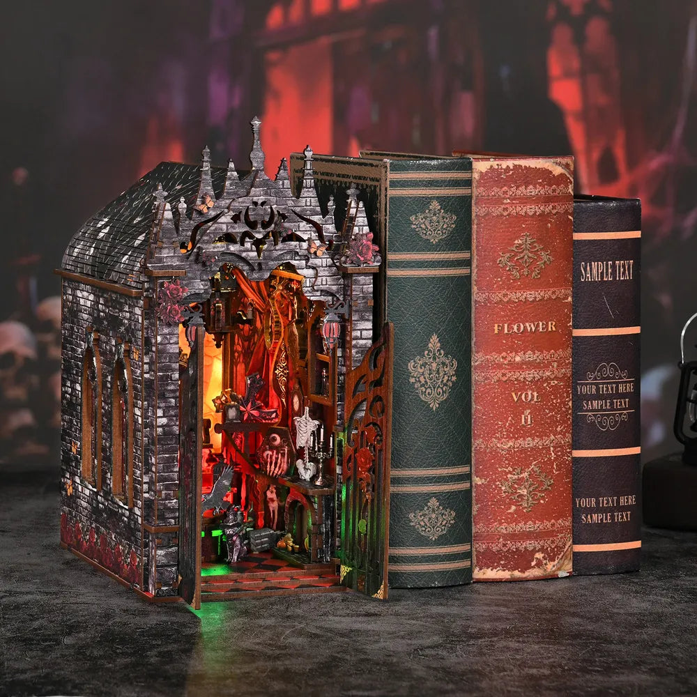 Book Nook - Dark Castle