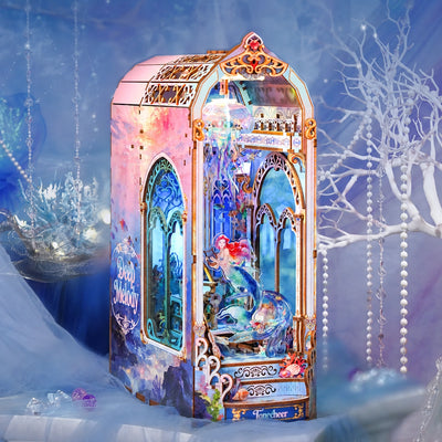 Book nook Deep Melody con sirena, arpa, pianoforte e mondo sottomarino
