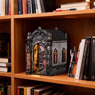 Book Nook Fourth Wing - Dragons Treasure Labyrinth