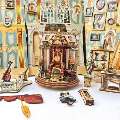 Detailansicht des Book Nook - Dreamland Theater mit präzise geschnittenen Holzteilen aus hochwertigem Material