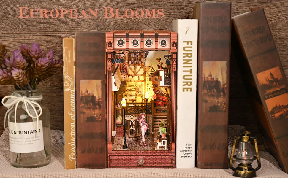 Book Nook - European Blooms Produktbild auf booknook.de