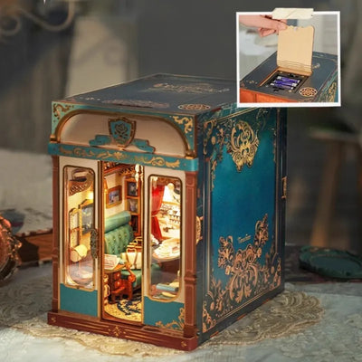 Nahaufnahme des Book Nook - European Travels mit reichhaltigen Details
