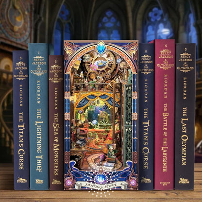 Book Nook - Fantasy Store Gesamtansicht mit detaillierter Szenerie