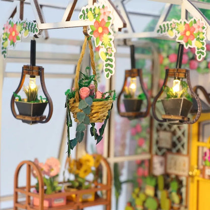 Detailansicht eines dekorativen Elements im Book Nook - Garden House mit feinen Details