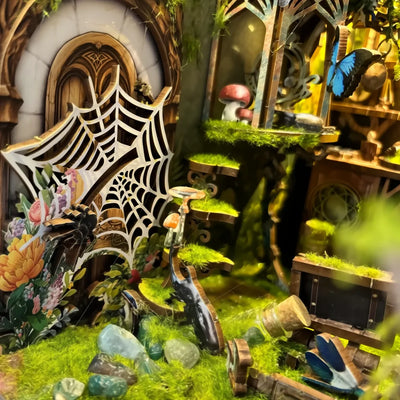 Book Nook - Insect Story