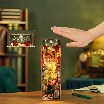 Book Nook - Left Bank Bookstore mit Touch-Switch-Lichtfunktion
