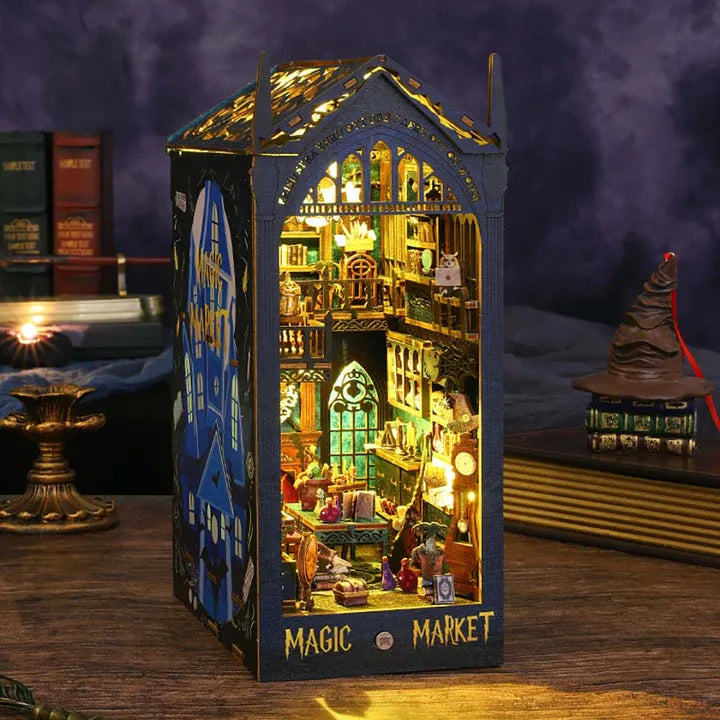 Book Nook - Magic Market (Magischer Markt) Produktbild auf booknook.de