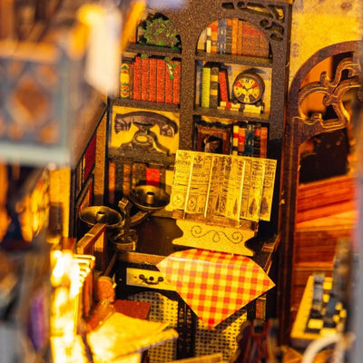 Nahaufnahme des Book Nook - Magical Library mit reichhaltigen Details