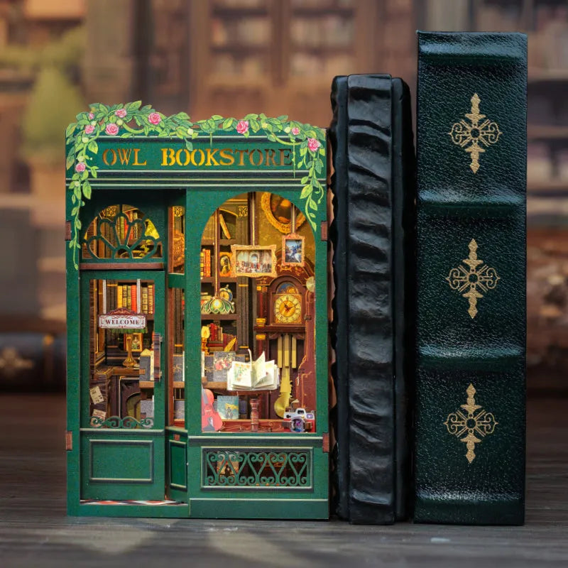 Book Nook | Owl Bookstore Produktbild auf booknook.de