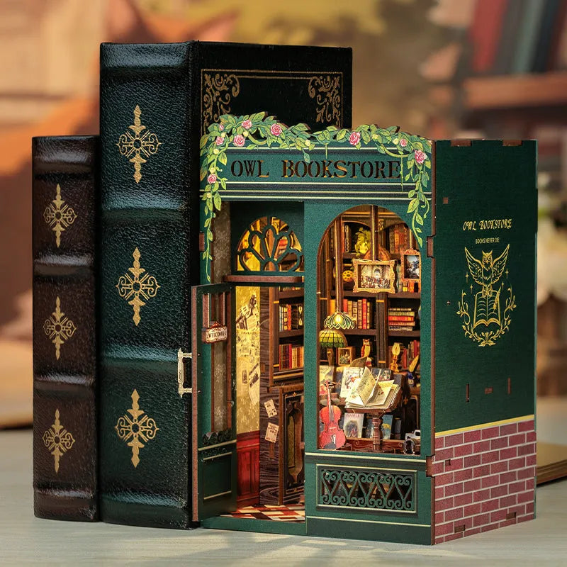 Book Nook | Owl Bookstore Produktbild auf booknook.de