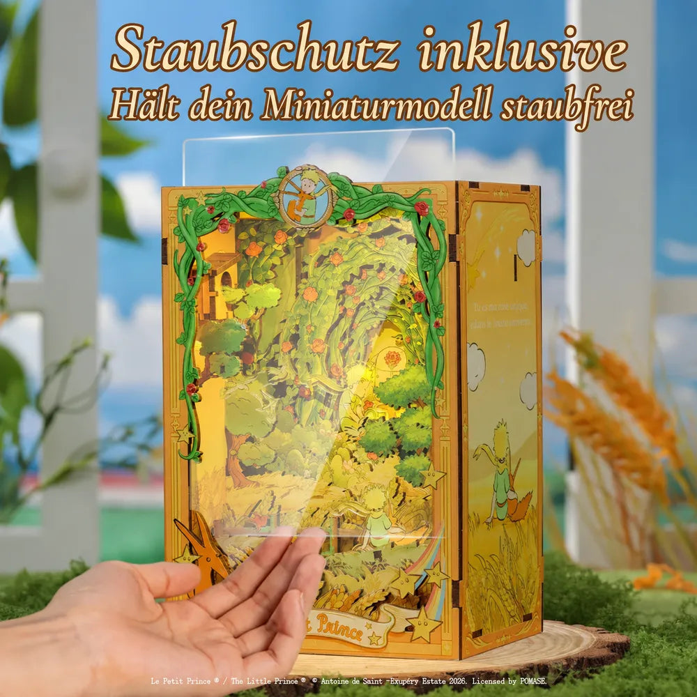 Aufklappbare transparente Fronttür als Staubschutz