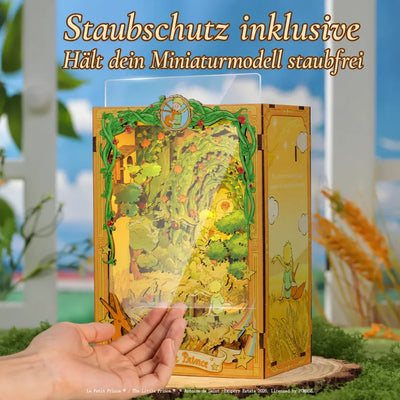 Aufklappbare transparente Fronttür als Staubschutz