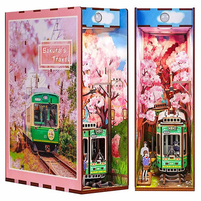 Book Nook - Sakura's Travel (Eine Kirschblütenreise) Produktbild auf booknook.de