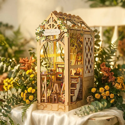Book Nook - Serene Flower House